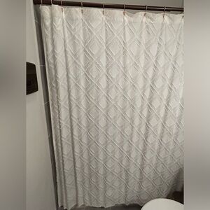 Neutral White Diamond Textured Shower Curtain